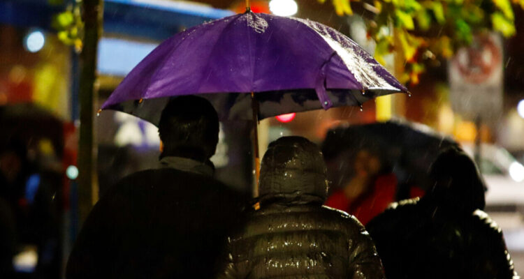 tren-de-sistemas-frontales_-amenaza-a-la-rm-y-otras-tres-regiones_-hay-alerta-temprana-preventiva