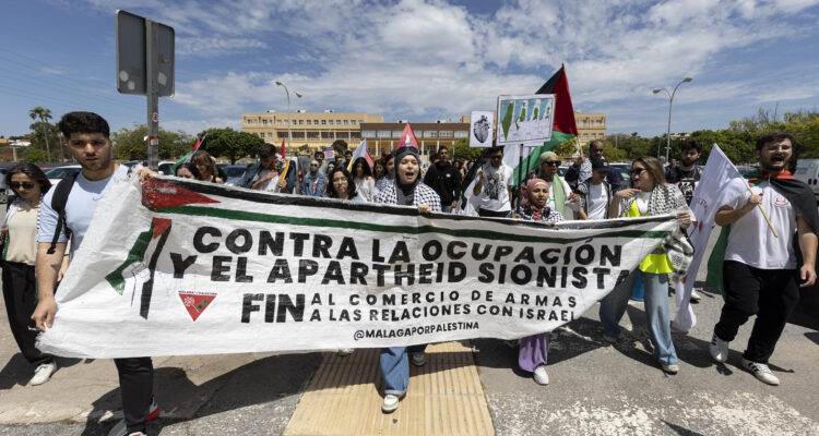 Manifestación en la Universidad de Málaga en apoyo a Palestina | EFE