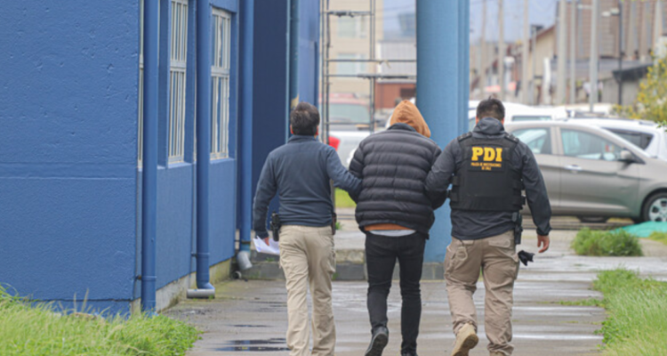 Detienen en Padre Las Casas a sujeto que habría perpetrado robo a empresa en Ancud