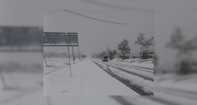 Paso fronterizo Pino Hachado cumple 4 días cerrado por sistema frontal que afecta a La Araucanía