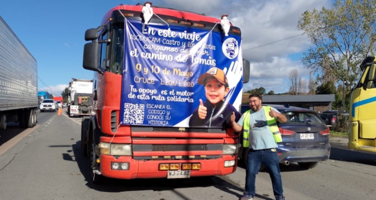 Camioneros chilotes reúnen casi $20 millones para Tomás, niño que necesita medicina de $3.500 millones