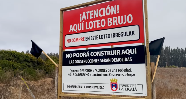 Cartel que alertaba de venta de “loteos brujos” fue derribado en La Ligua: municipio se querellará