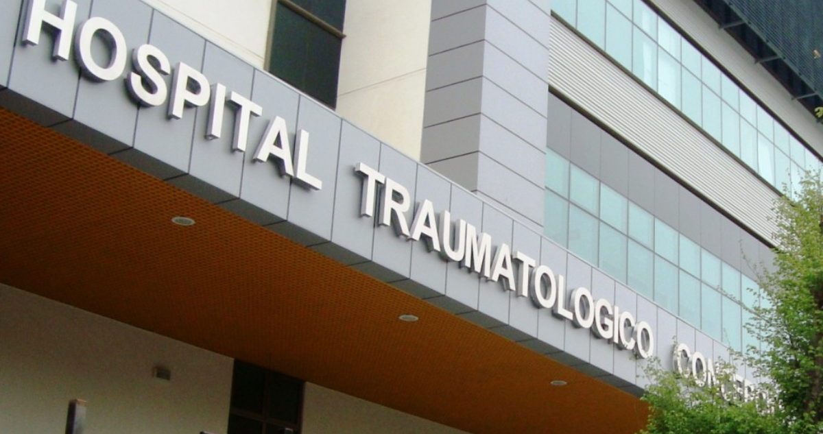 Concepción: mujer con dolor crónico intratable recibe tratamiento realizado por primera vez en Chile