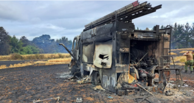 Cuerpo de Bomberos acusa nula respuesta del Gobierno a solicitud de nuevo carro en San Pablo