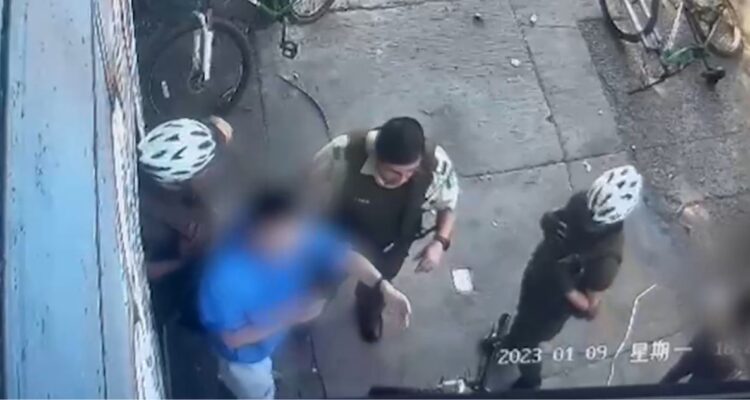 Video registra detención ilegal y apremios cometidos por carabineros acusados de red de corrupción