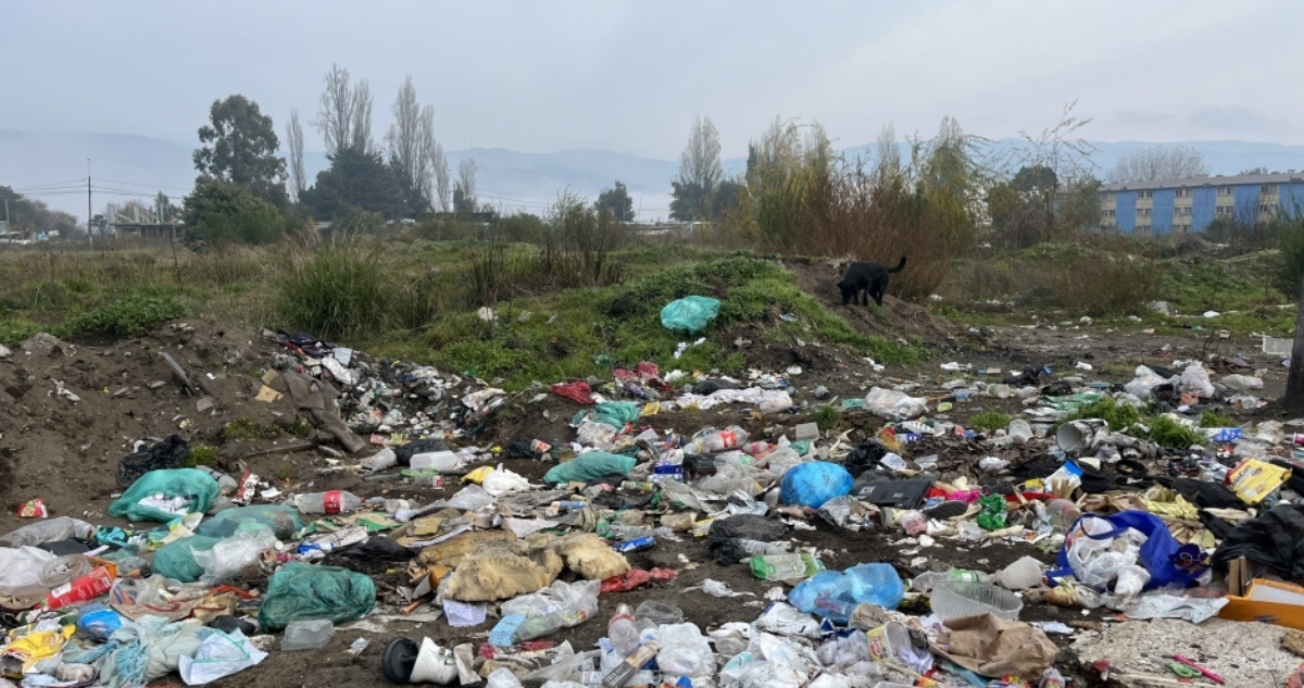 Basural en cercanías de Villa Futuro