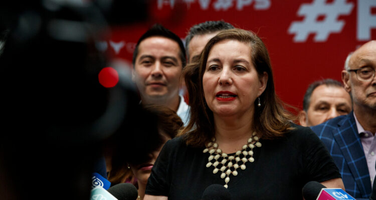 Vodanovic critica “pauteo” a Boric por condonación del CAE: “Es una irresponsabilidad”