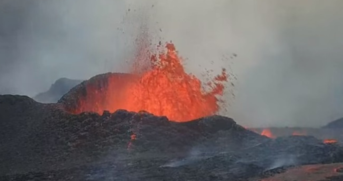 erupción de volcán