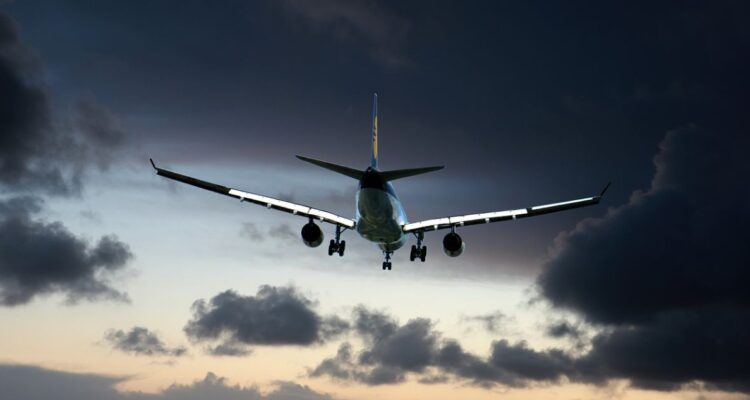 Estos son los 10 vuelos más turbulentos del mundo: ruta entre Santiago y Bolivia destacó en el ránking