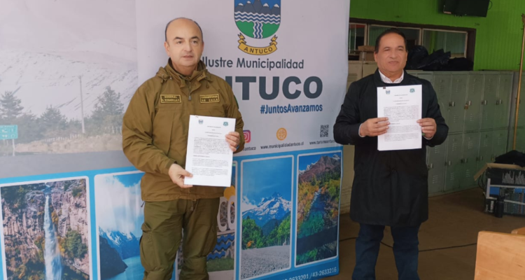 Carabineros y Municipalidad de Antuco firman convenio para patrullaje mixto.