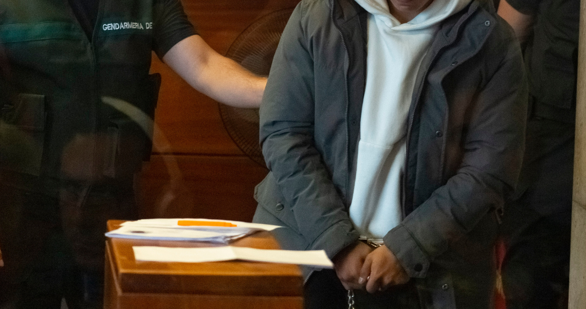 Hombre fue pasado a control de detención por femicidio frustrado. m