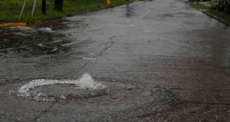 La Araucanía: 8 comunas con riesgo sanitario por colapso de fosas sépticas debido a sistema frontal