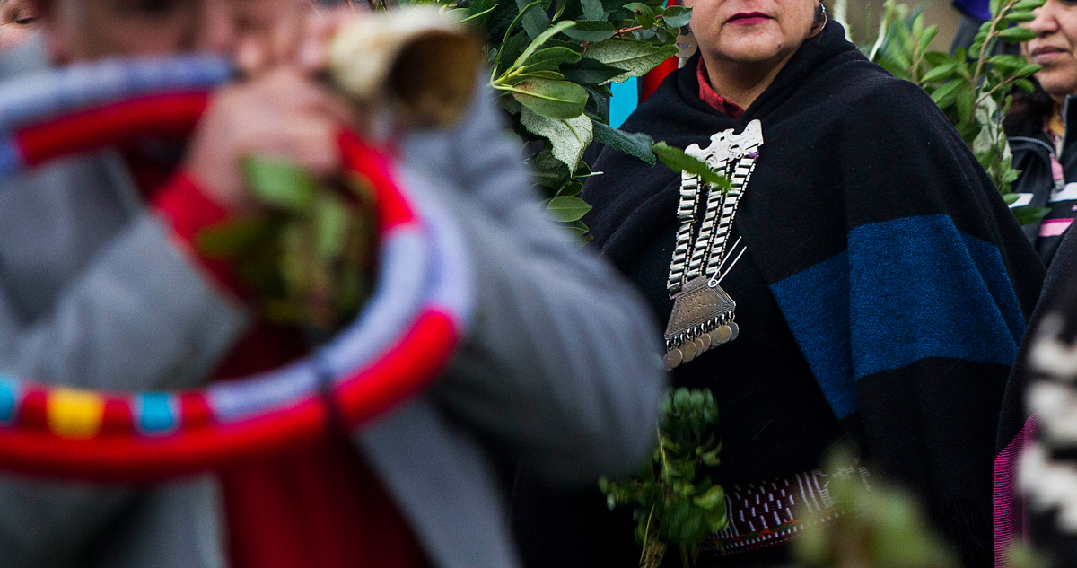 Comunidades mapuches rechazan construccion de canal de regadio Comunidades mapuches de Victoria, Curacautín y aledañas, rechazan una consulta para ejecutar un proyecto de construcción de un canal de regadío en la comuna de Perquenco, aseverando que primero deben tener sus tierras.