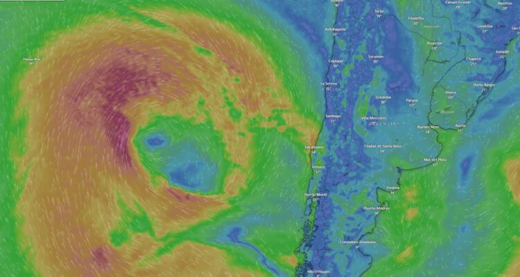 Decretan alarma meteorológica en las regiones del bío bío y del ñuble por instensas lluvias en corto periodo de tiempo y viento de hasta 90 km/h.