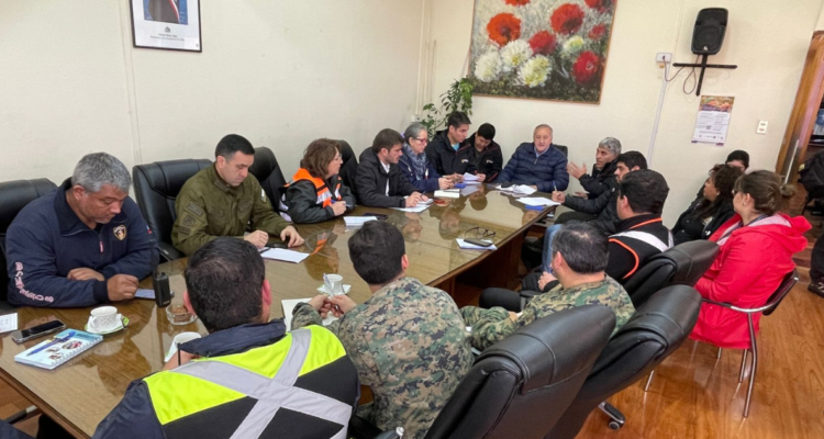 Imagen de reunión por Alerta Roja para provincia de Malleco
