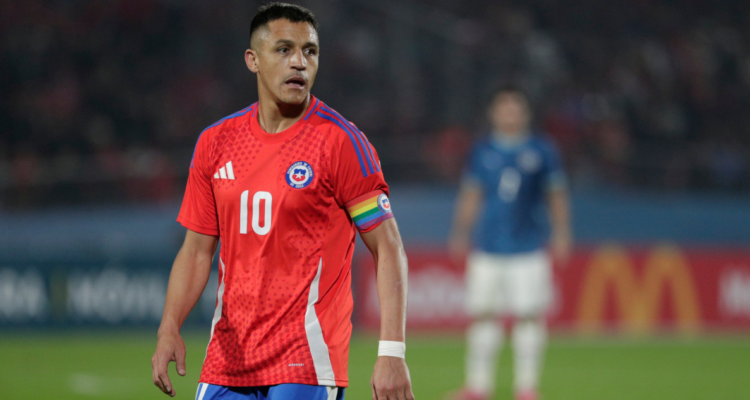 Alexis Sánchez define su futuro en Europa.