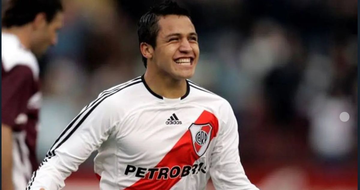 Alexis Sánchez River Plate