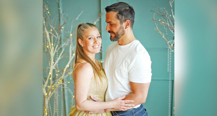 Álvaro Ballero dedicó emotivo y romántico mensaje a su esposa en redes: “Ella es de otro planeta”