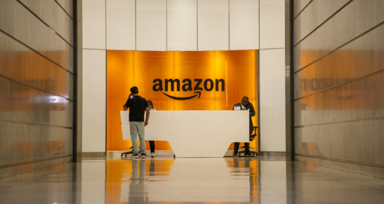 Amazon invertirá 10.000 millones de euros en Alemania y llegar a los 40 mil empleados en ese país