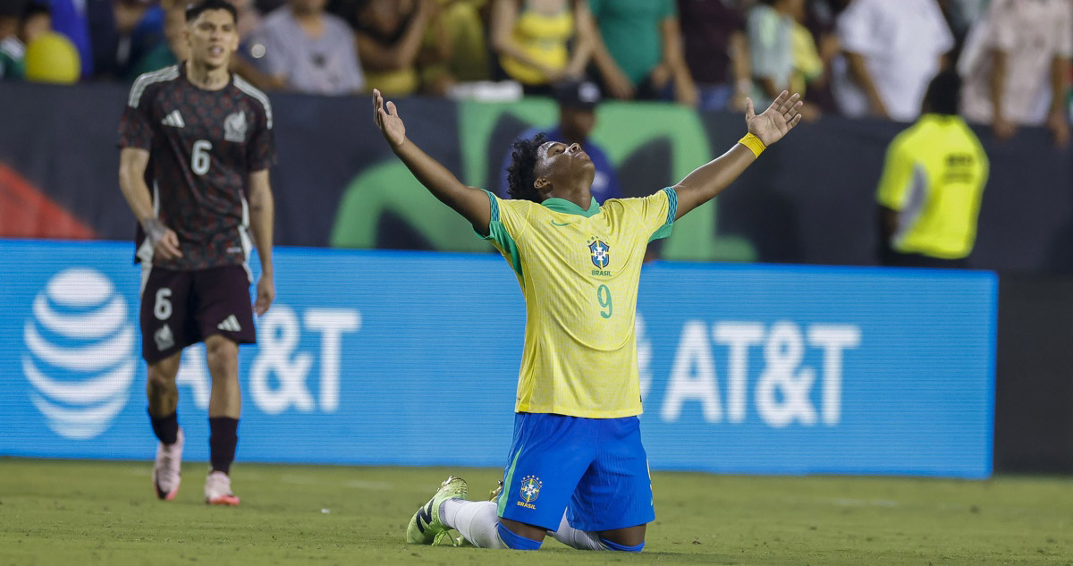 Brasil venció a México en amistoso.