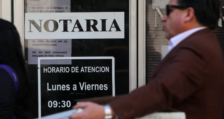 Autoridades piden acelerar reforma a sistema notarial proyecto está trabado en el Congreso desde 2018