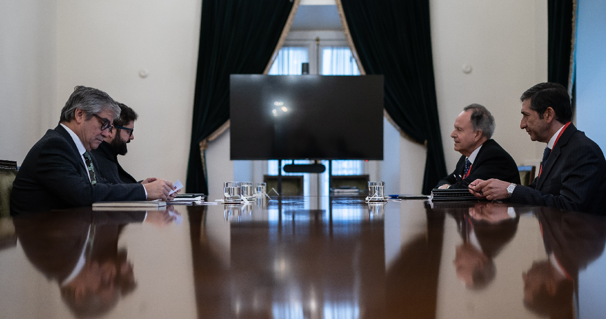 el Presidente de la República, Gabriel Boric Font, se reúne con la Asociación de Bancos e Instituciones Financieras de Chile