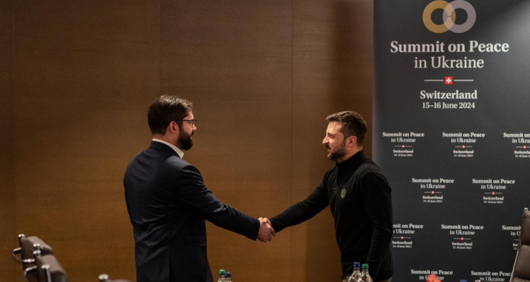 Boric sostiene reunión bilateral con Zelenski en la previa de cumbre por la paz convocada por Ucrania