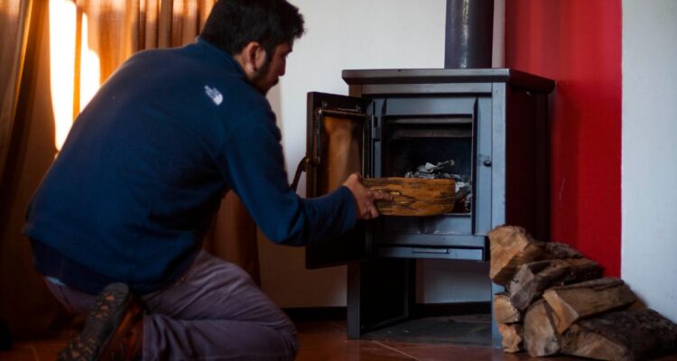 ¿Gas, electricidad o parafina? Las recomendaciones para calefaccionar hogares de forma más eficiente