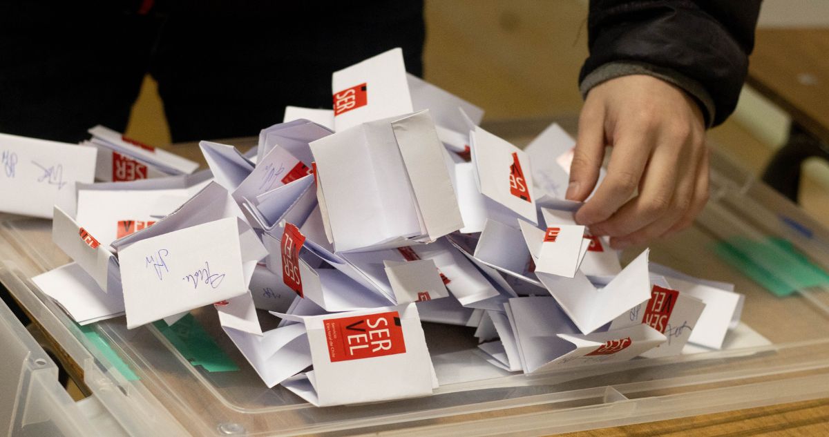 Conoce todos los candidatos a alcalde para las elecciones primarias de este domingo 9 de junio en las comunas de la región Metropolitana.