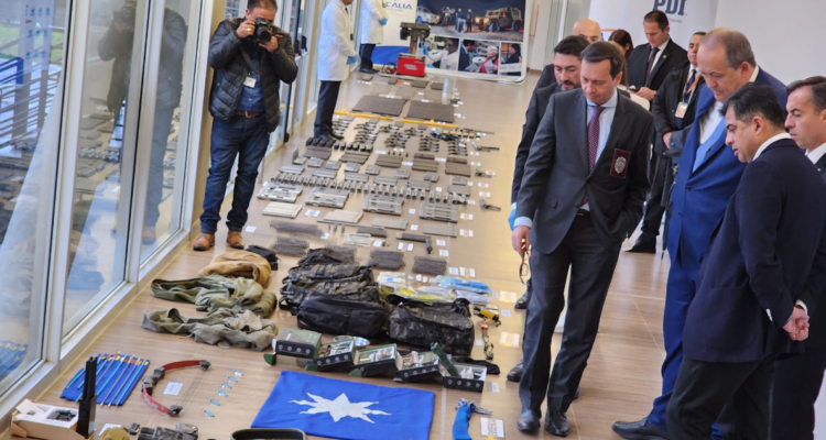 Parlamentarios apuntan a crimen organizado por fábrica de armas clandestina desbaratada en Panguipulli