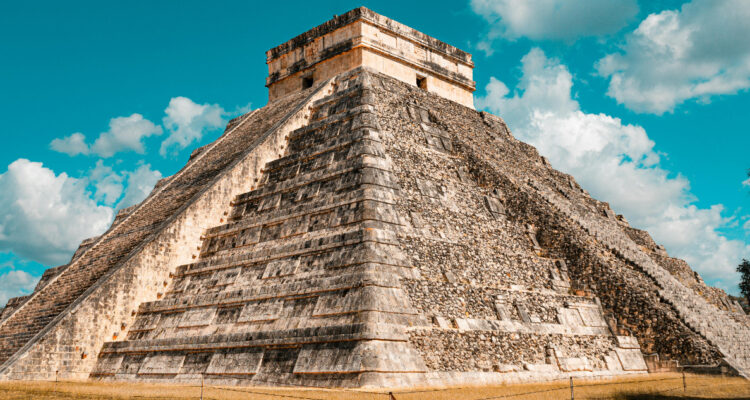 Estudio de genoma reveló nuevos misterios sobre decenas niños sacrificados en Chichén Itzá