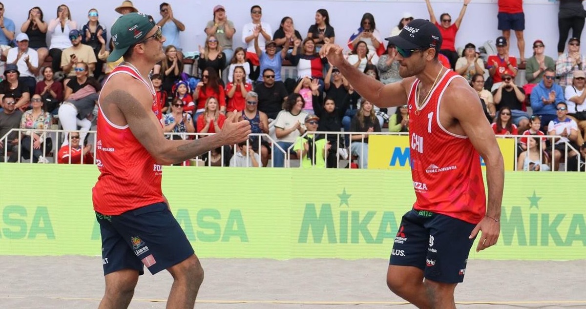 Team Chile de Voleibol playa clasificó a París 2024.