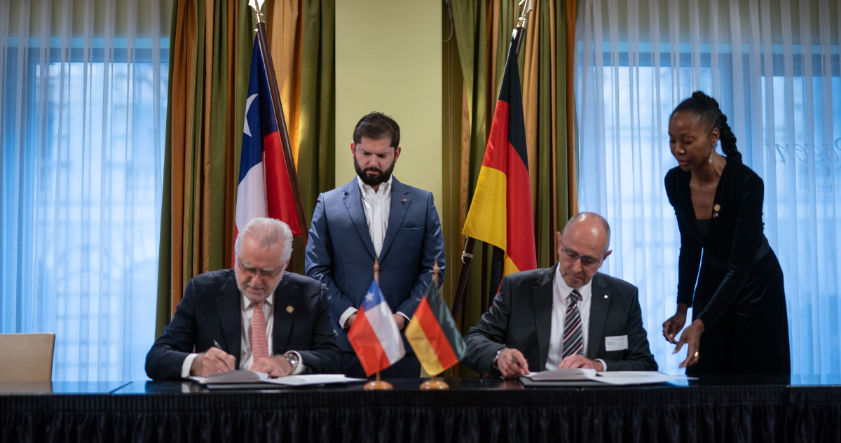 Codelco firma un convenio con la estatal alemana Wismut, en el marco de gira del presidente Boric