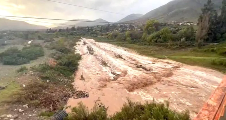 Cortan suministro de agua en sectores de La Serena y Coquimbo por alta turbiedad de río Elqui
