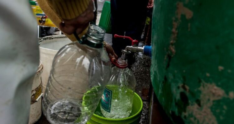 Anuncian nuevo corte del suministro de agua potable en la ciudad de Curanilahue, hasta cuándo y a qué hora vuelven a tener todo normal Essbio.