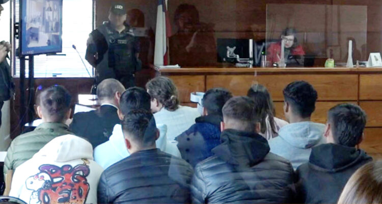 Corte mantiene prisión preventiva para seis excadetes de Cobreloa acusados de violación grupal