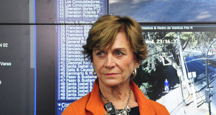 Chile Vamos pide no adelantar debate presidencial en medio de caída de Matthei en encuestas