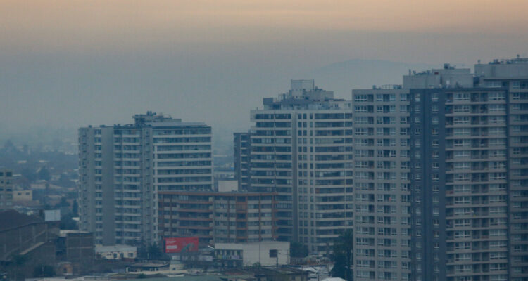 Decretan nueva Alerta Ambiental en la RM para este sábado: revisa las prohibiciones