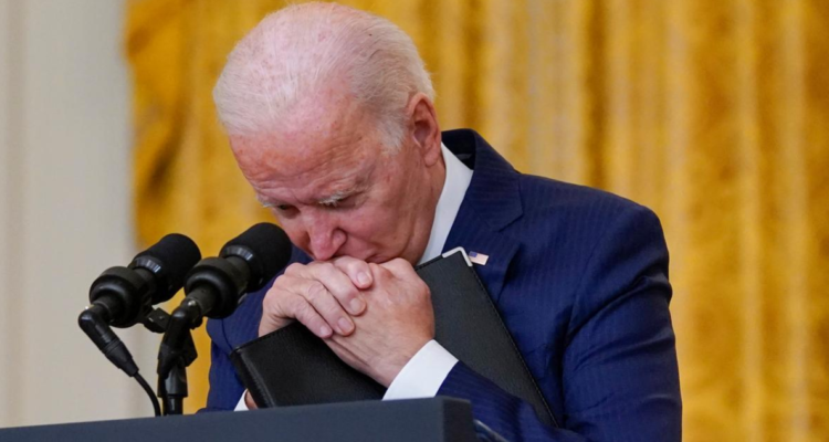 EEUU 72% de los votantes creen que Biden debería bajar su candidatura, tras débil desempeño en debate