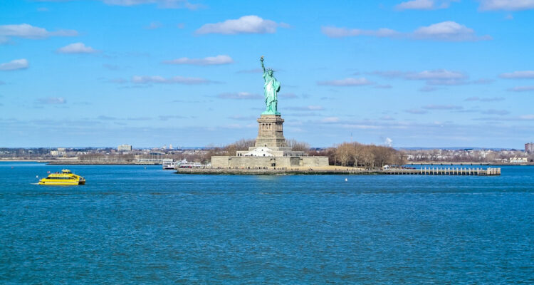 Estados Unidos cumplió y creció dentro de lo estimado en el primer trimestre