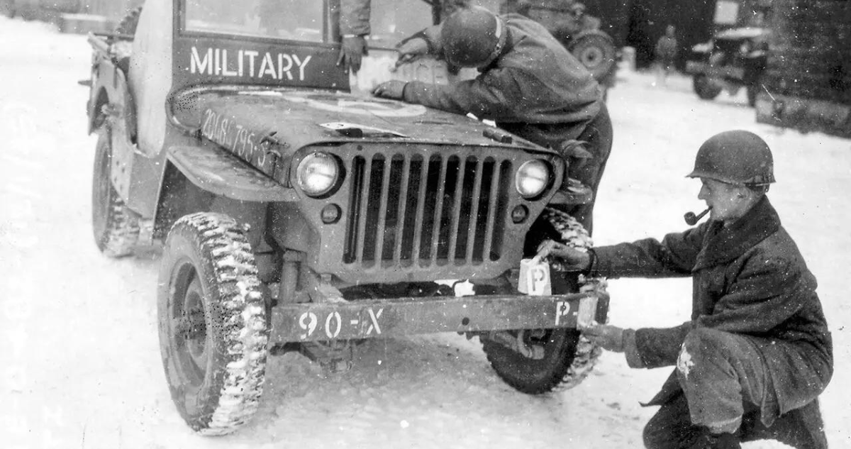Jeep recibiendo nuevas marcas en el parachoques para efectos especiales
