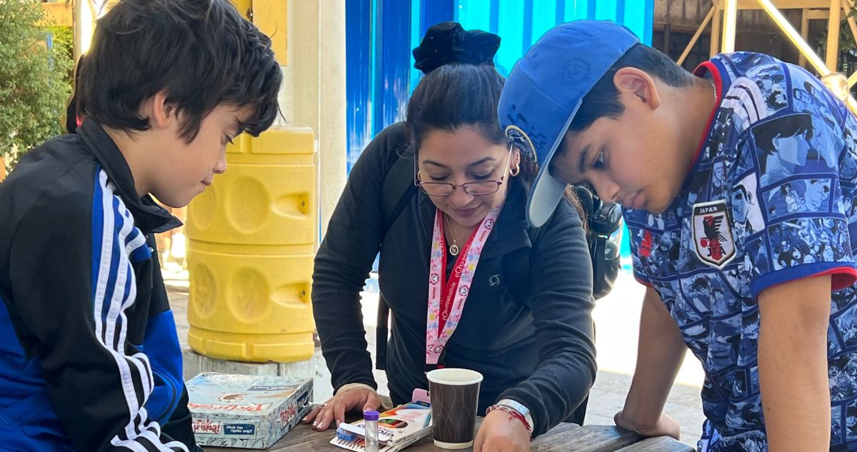 Enseña Chile abre postulaciones para dar clases por 2 años: revisa los requisitos