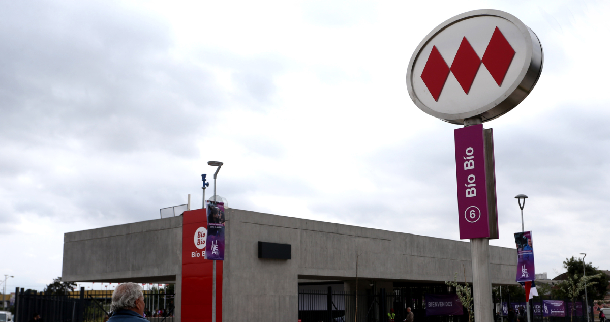 Reabren estación Bío Bío de la Línea 6 del Metro de Santiago tras extenso cierre por anegación