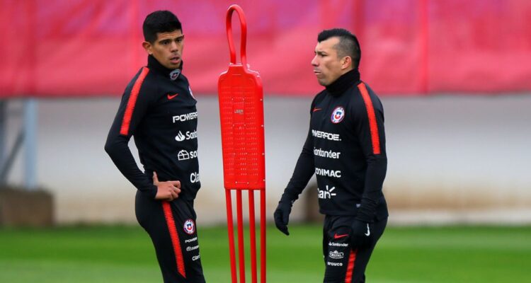 Esteban Pavez reveló su llamado a Gary Medel y la respuesta del Pitbull en previa de duelo de Copa América