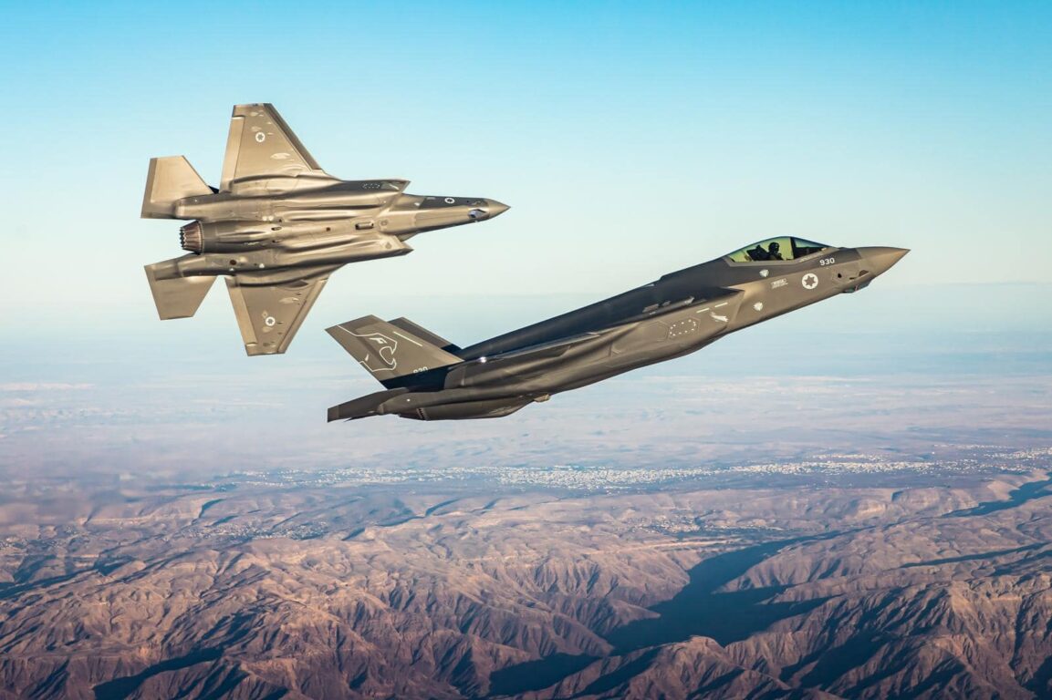 Un avión F-35 