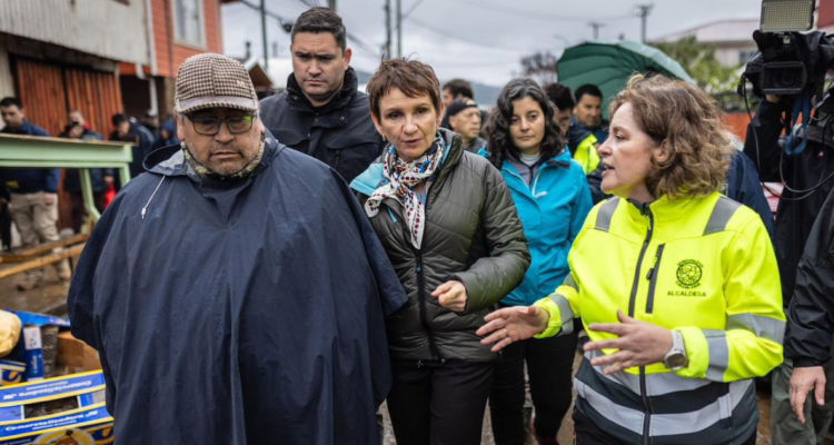 Catástrofe en Curanilahue: Tohá anuncia Comité de Ayudas Tempranas para evaluar medidas de apoyo