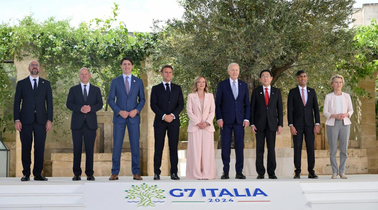 G7