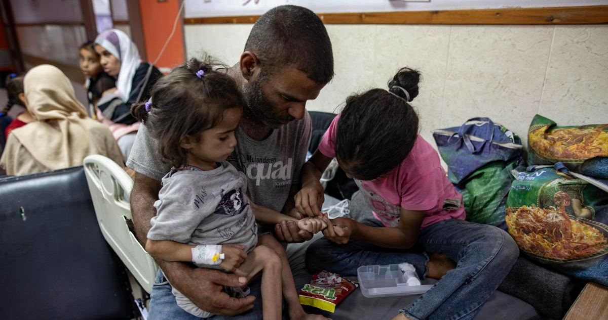 Autoridades de Gaza dicen que unos 3.500 niños menores de 5 años están en riesgo de muerte por hambre