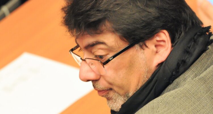 “Me juzgan por nuestra gestión transformadora”: Jadue anuncia apelación de su prisión preventiva