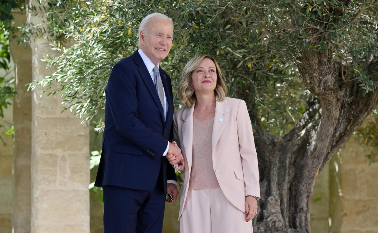 Giorgia Meloni recibe a Joe Biden